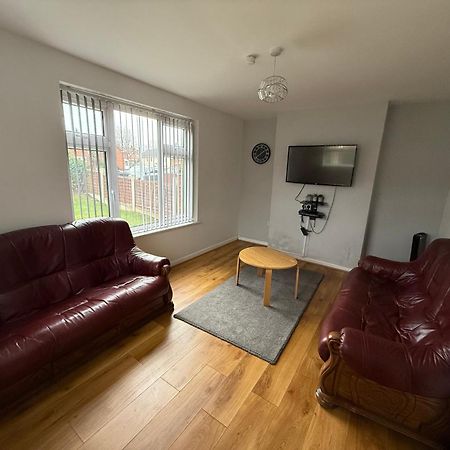 Cosy Home Near Nec, Bhx Bullring & Solihull Birmingham Exteriör bild