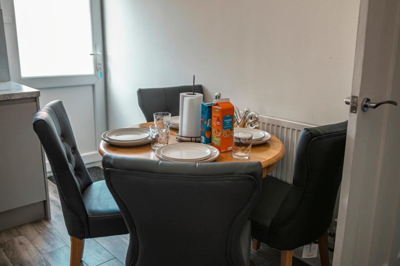 Cosy Home Near Nec, Bhx Bullring & Solihull Birmingham Exteriör bild