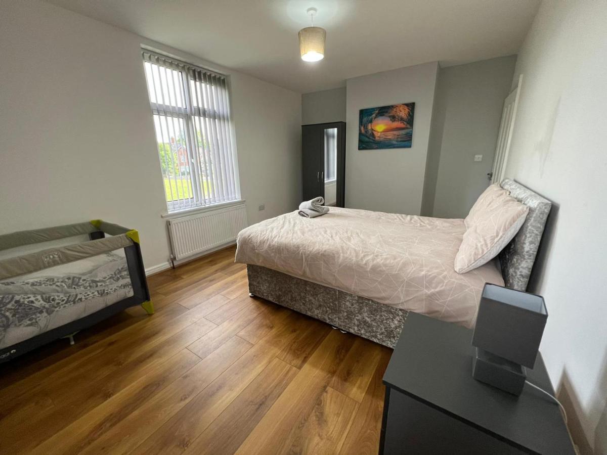 Cosy Home Near Nec, Bhx Bullring & Solihull Birmingham Exteriör bild