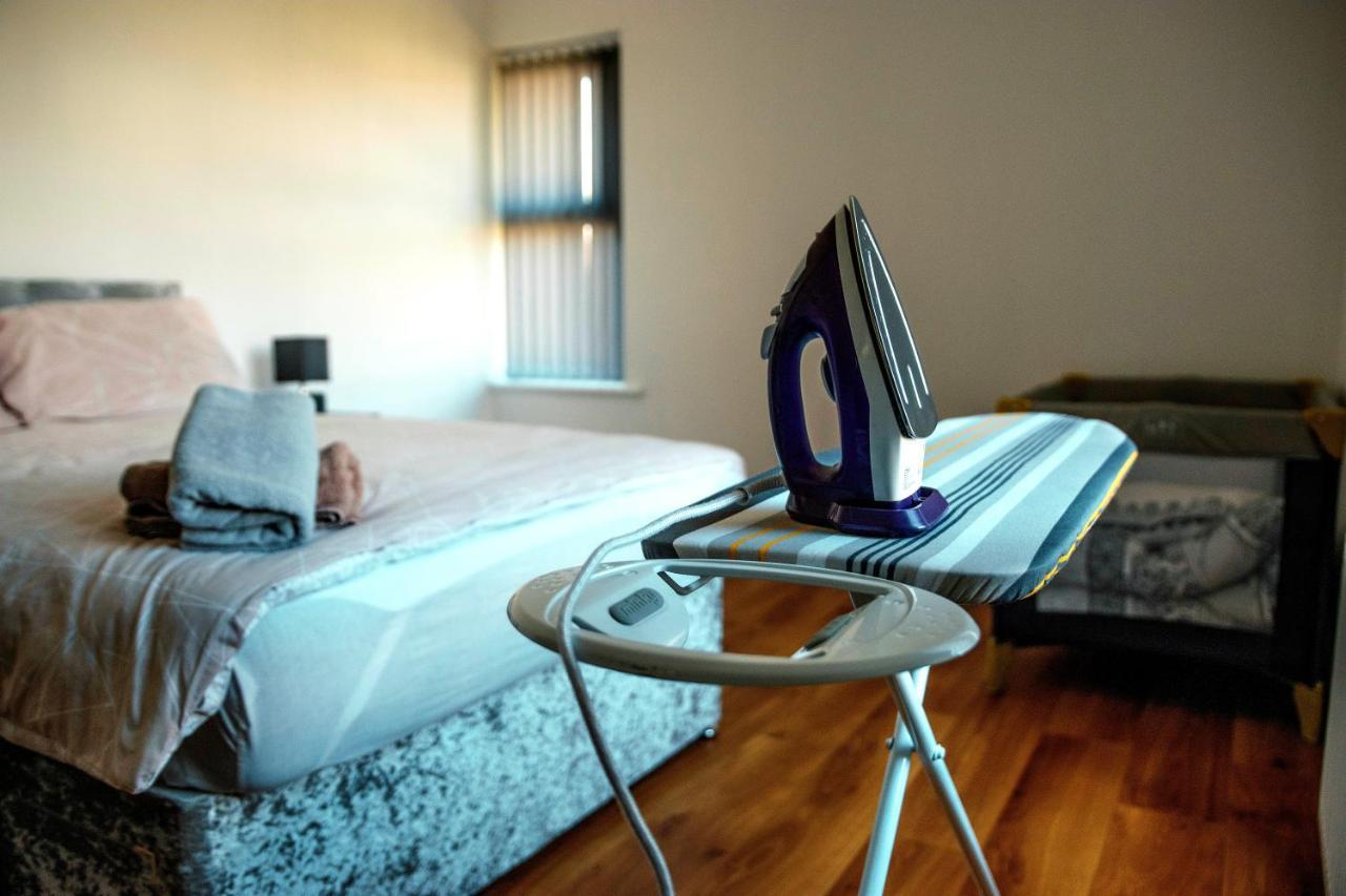 Cosy Home Near Nec, Bhx Bullring & Solihull Birmingham Exteriör bild